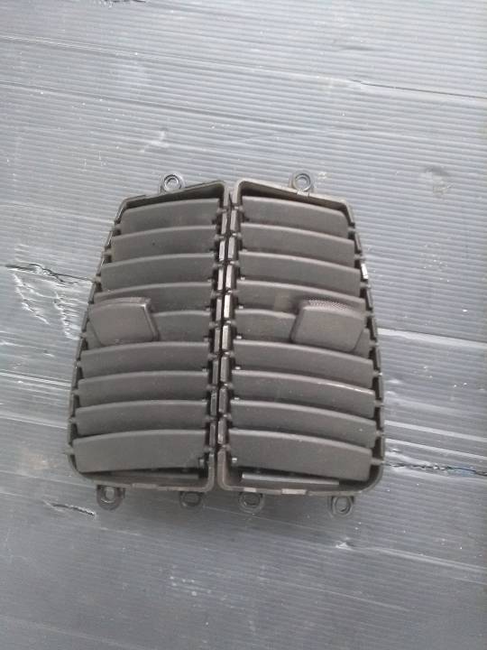 Výdechy topení - KIA - SORENTO I (JC)