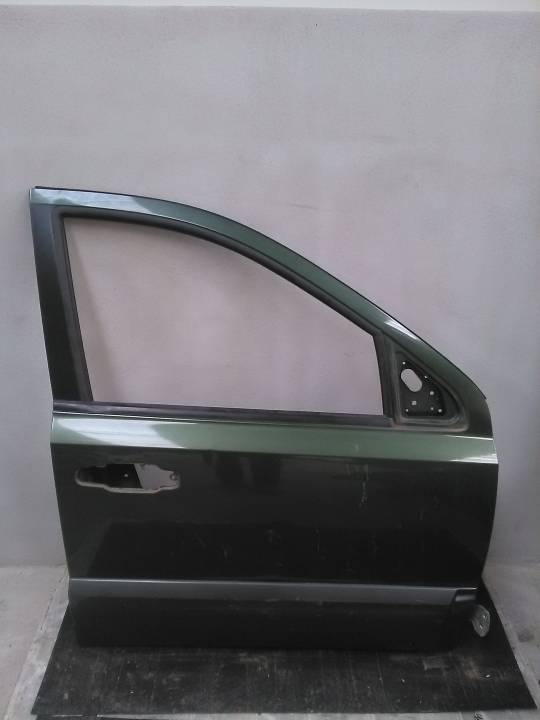 Pravé přední dveře - KIA - SORENTO I (JC)