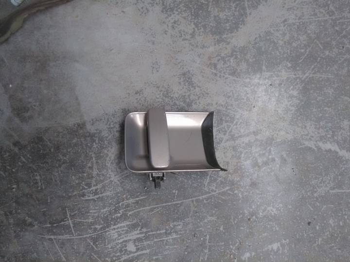 Klika pravých zadní dveře - CITROEN - BERLINGO (B9)