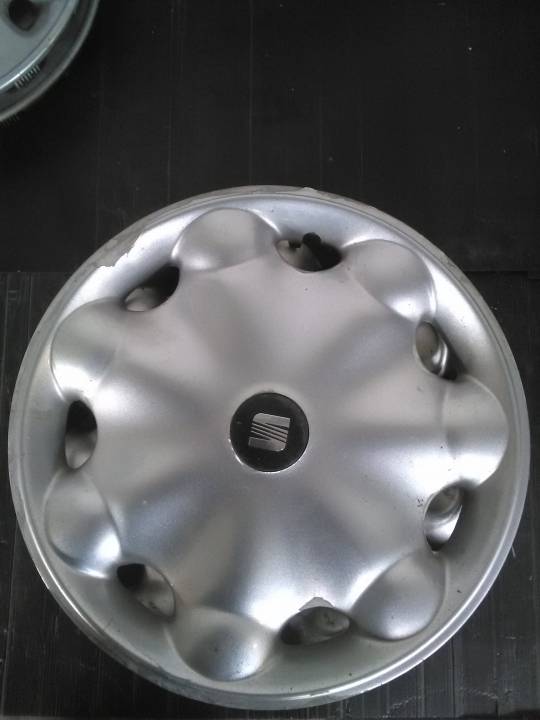 Poklice 4ks - SEAT - IBIZA II (6K1)