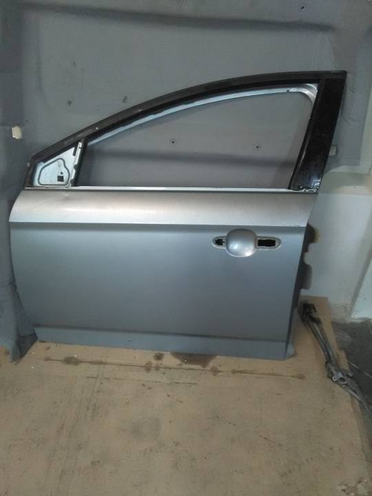Levé přední dveře - FORD - MONDEO IV combi (BA7)