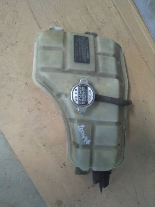 Expanzní nadobka chladící kapaliny - KIA - SORENTO I (JC)