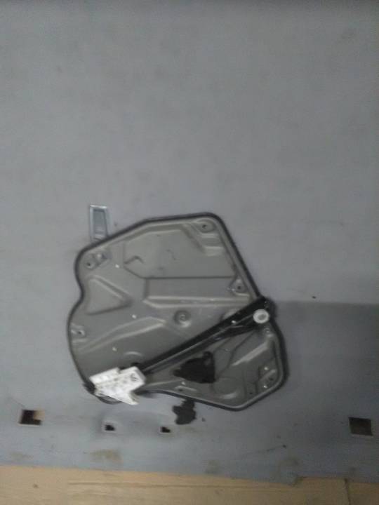 Stahování pravého zadního okna - elektrické - ŠKODA - OCTAVIA II (1Z3)