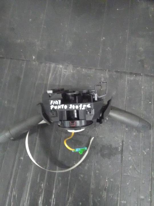 Ovládací páčky světel a stěračů pod volantem - FIAT - PUNTO Van (188_)