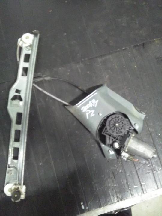 Stahování okna pravé zadní elektrické - PEUGEOT - 306 combi (7E, N3, N5)