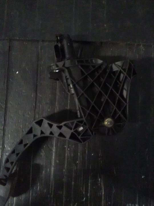 Spojkový pedál - ŠKODA - OCTAVIA II combi (1Z5)