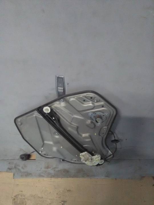 Stahování pravého zadního okna - mechanické - ŠKODA - OCTAVIA II combi (1Z5)