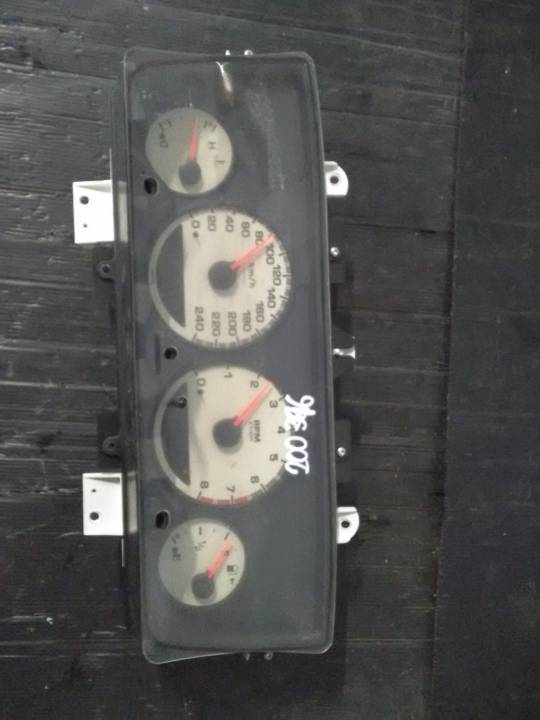 Ukazatel rychlosti a budíky - CHRYSLER - NEON II