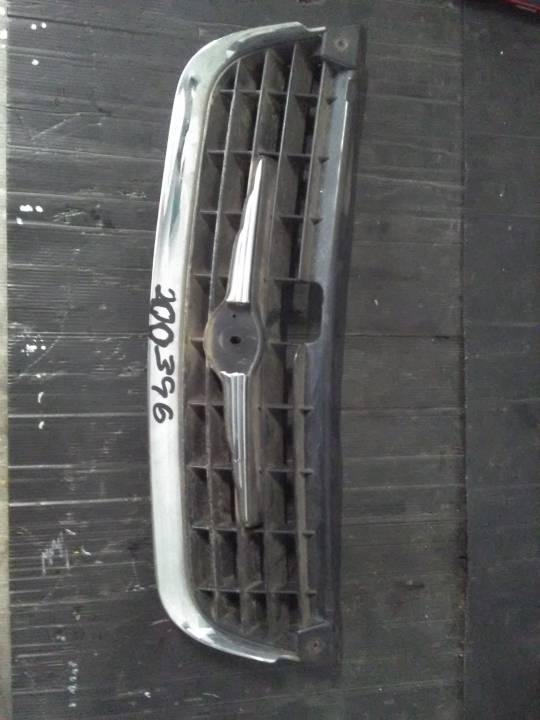 Maska s mřížkou - CHRYSLER - NEON II