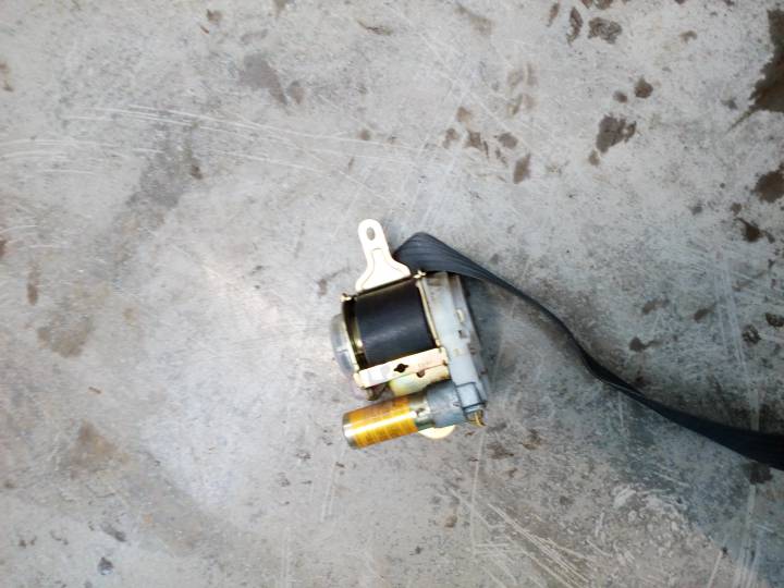 Bezpečnostní pás levý přední - TOYOTA - YARIS (_P9_)