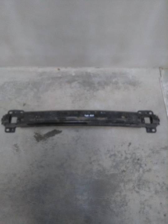 Výztuha předního nárazníku - KIA - CEE'D hatchback (ED)