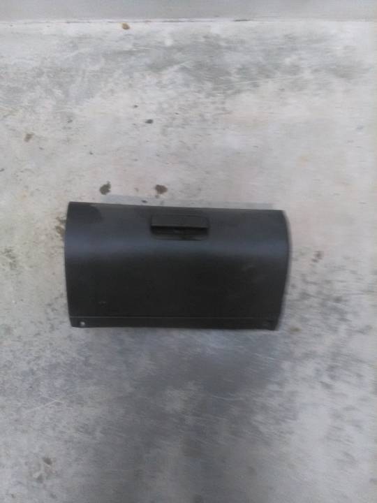 Úložný box u spolujezdce přihrádka - ŠKODA - OCTAVIA I (1U2)