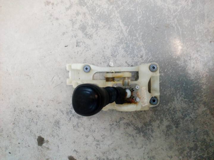 Řadící páka kulisa řazení - KIA - CEE'D hatchback (ED)