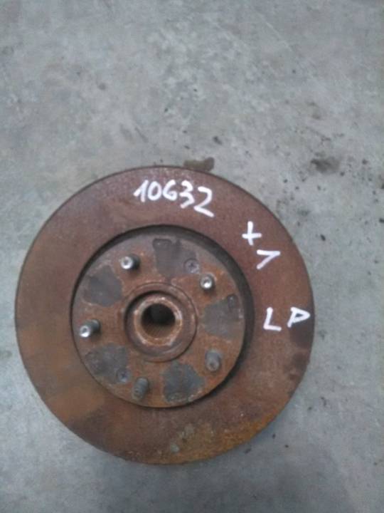 Těhlice levá přední - HYUNDAI - TUCSON (JM)