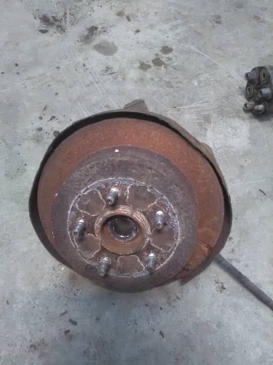 Těhlice  zadní levá - HYUNDAI - TUCSON (JM)