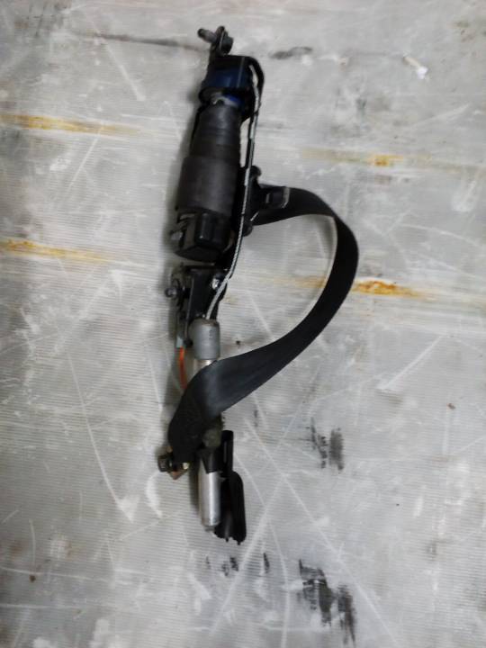 Bezpečnostní pás pravý přední - VOLVO - V40 combi (VW)