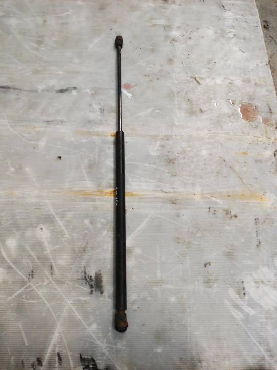 Vzpěra pátých dveří - VOLVO - V40 combi (VW)