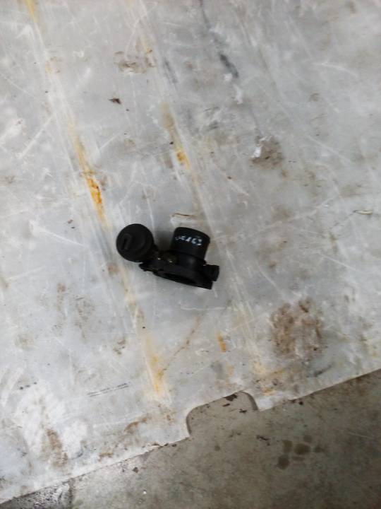 Škrtící klapka - VOLVO - V40 combi (VW)