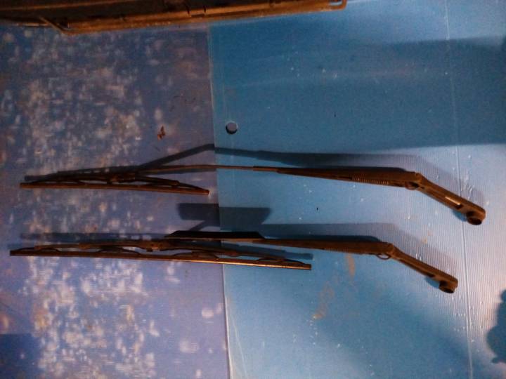 Ramena stěračů 2 ks - MAZDA - PREMACY (CP)