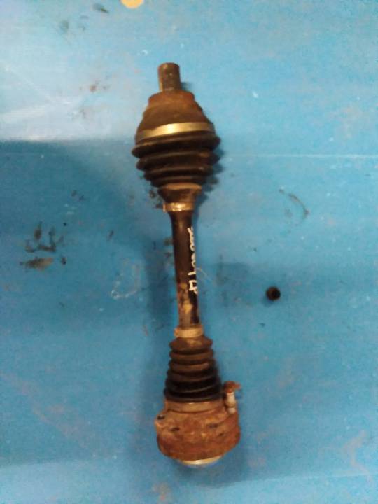 Poloosa levá - VOLKSWAGEN - TOURAN (1T1, 1T2)