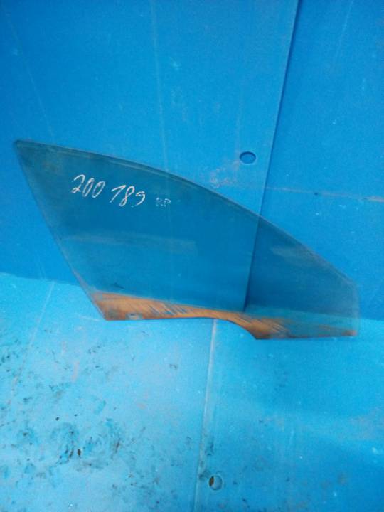 Právé přední sklo - ŠKODA - OCTAVIA II combi (1Z5)