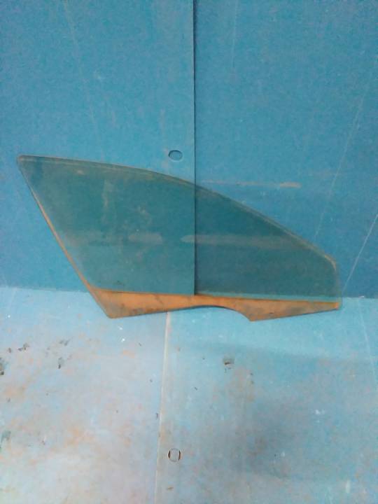 Pravé přední sklo - ŠKODA - OCTAVIA II (1Z3)