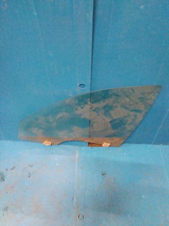 Levé přední sklo okno - ŠKODA - OCTAVIA II (1Z3)