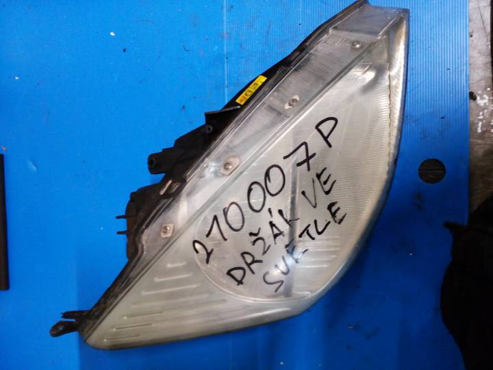 Právé přední světlo - FORD - FOCUS I sedan (DFW)