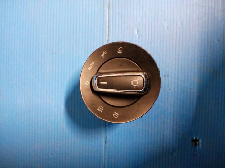 Ovládání světel - ŠKODA - SUPERB II combi (3T5)