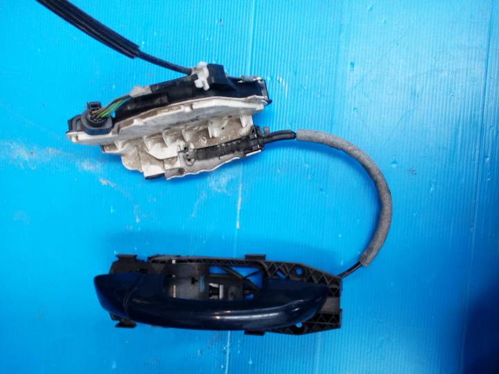 Motorek stahovačky oken pravý zadní - ŠKODA - SUPERB II combi (3T5)