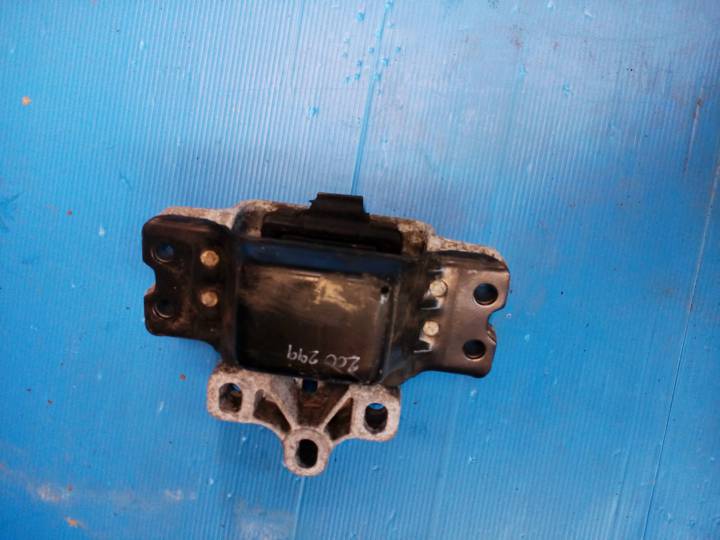 Silentblok - ŠKODA - SUPERB II combi (3T5)