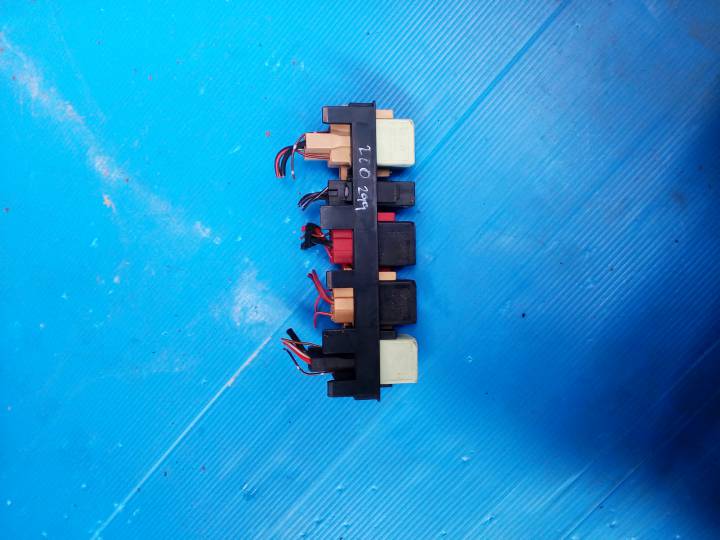 Pojistkovnice - ŠKODA - SUPERB II combi (3T5)