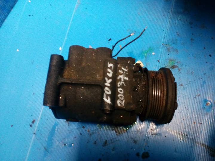 Kompresor klimatizace - FORD - FOCUS I (DAW, DBW)