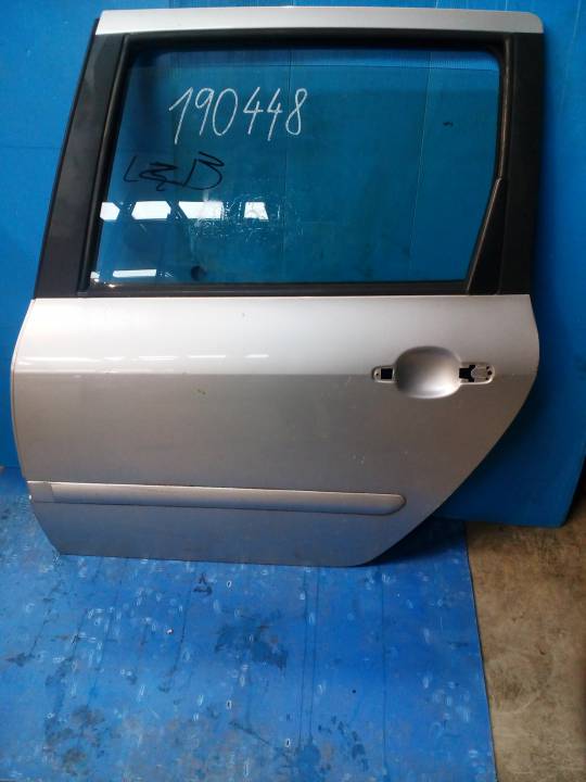 Dveře levé zadní - PEUGEOT - 307 combi (3E)