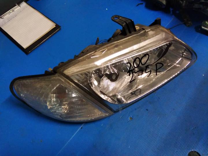 Světlo přední pravé - NISSAN - 100 NX (B13)