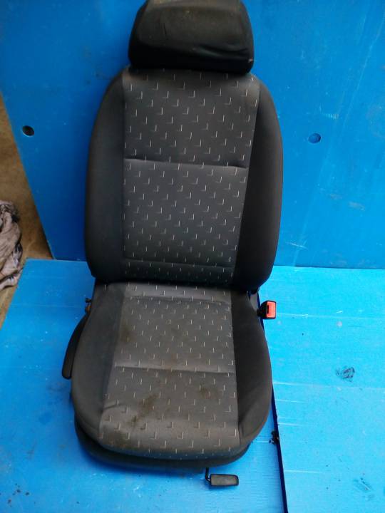 Sedadlo spolujezdce - ŠKODA - OCTAVIA AC COMBI