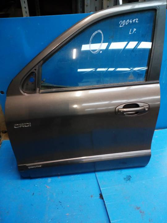 Dveře levé přední - HYUNDAI - SANTA Fe I (SM)