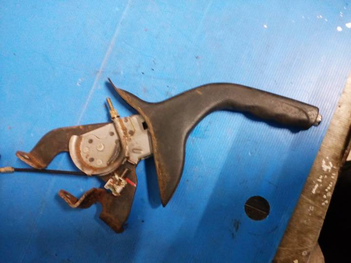 Ruční brzda - HYUNDAI - SANTA Fe I (SM)