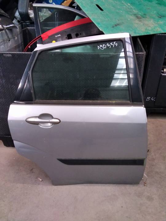 Pravé zadní dveře - FORD - FOCUS I (DAW, DBW)