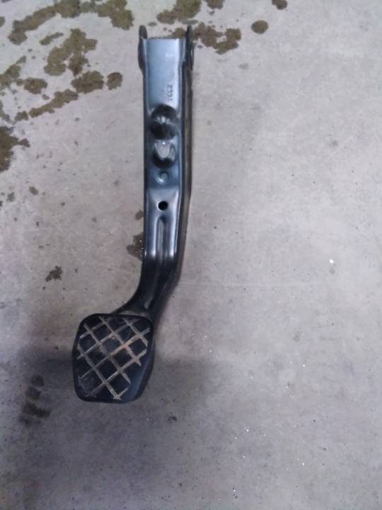 Brzda pedál - ŠKODA - OCTAVIA I (1U2)