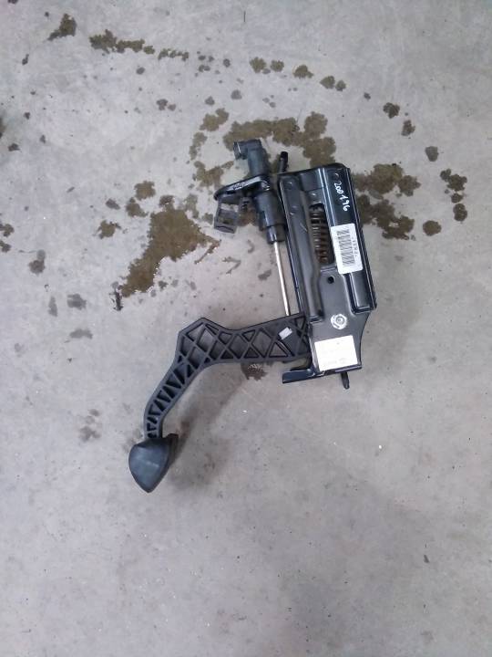 Spojkový pedál - ŠKODA - OCTAVIA I (1U2)