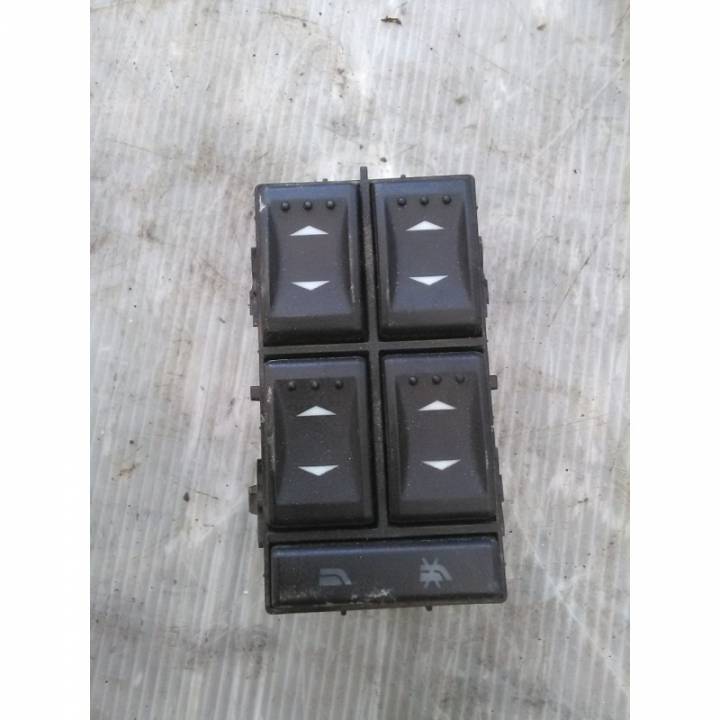 Tlačítka ovládání oken u řidiče - FORD - MONDEO III combi (BWY)