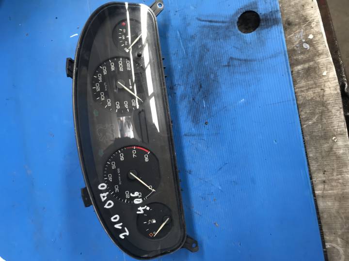 Budíky - PEUGEOT - 406 (8B)