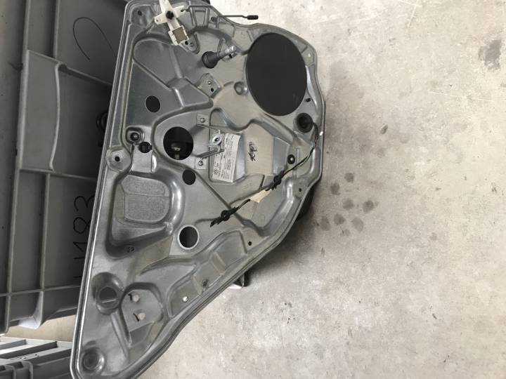 Mechanické stahování oken levé zadní - ŠKODA - FABIA hatchback