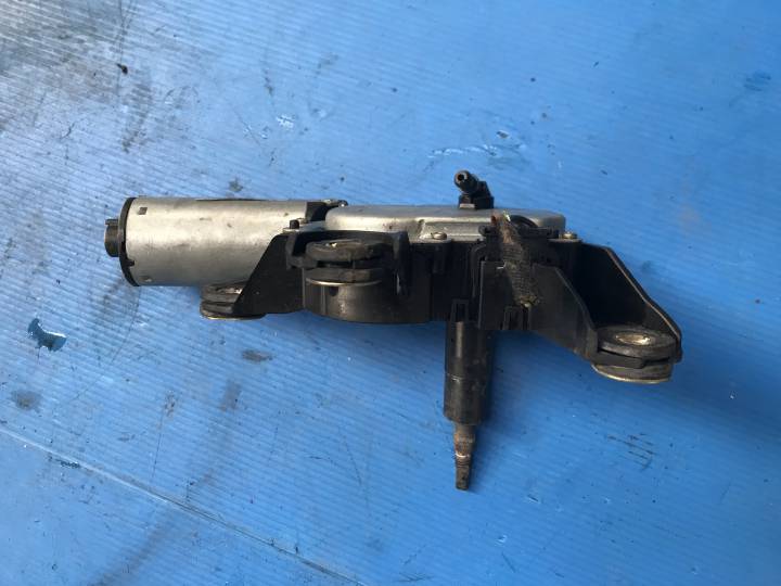 Motorek zadního stěrače - VOLKSWAGEN - POLO (9N_)