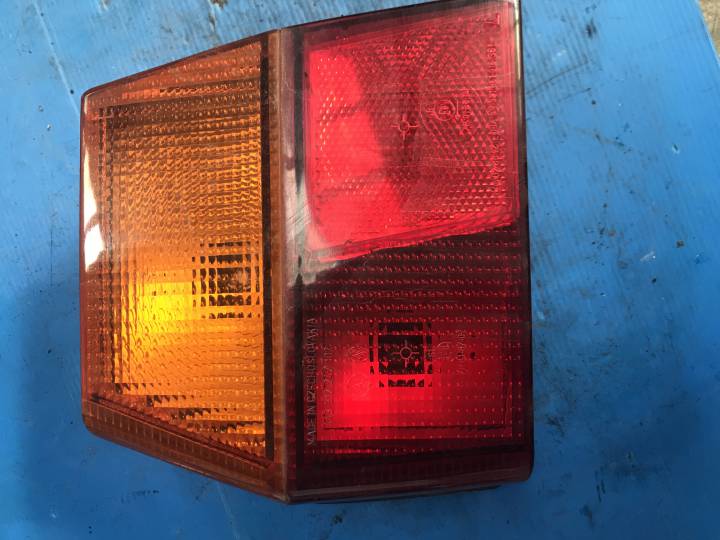 Levé zadní světlo - ŠKODA - FAVORIT (781)