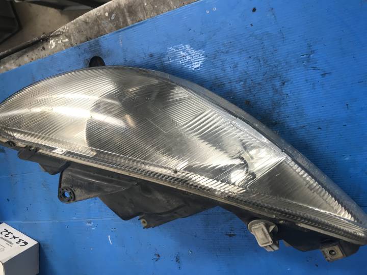 Levé přední světlo - PEUGEOT - 206 hatchback (2A/C)