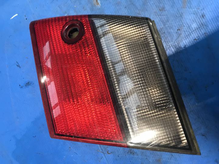 Levé zadní světlo - SAAB - 9-5 (YS3E)
