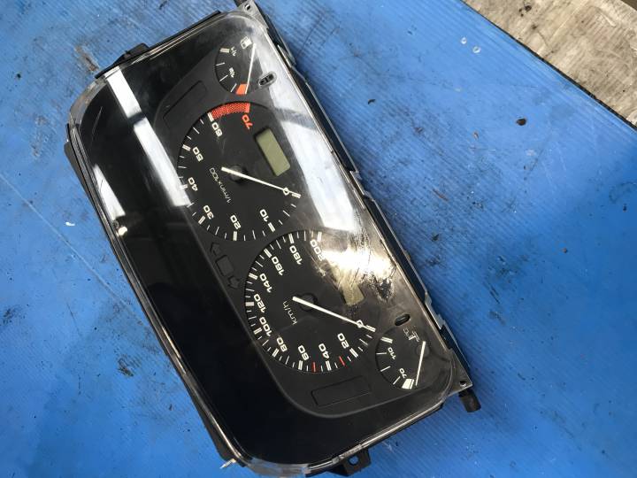 Budíky - VOLKSWAGEN - POLO (6N1)