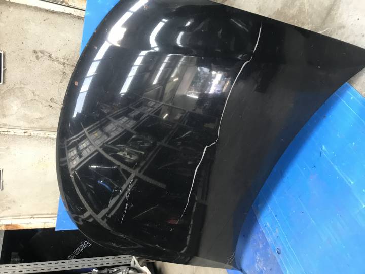 Kapota - VOLKSWAGEN - PASSAT (3B2)